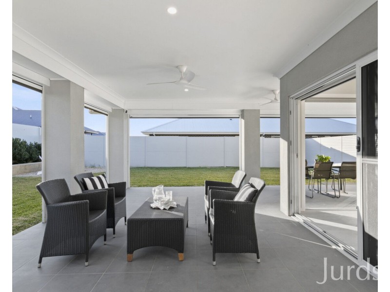66 Jamieson Drive, North Rothbury NSW 2335