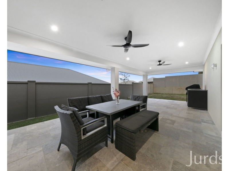 67 Tooze Circuit, North Rothbury NSW 2335