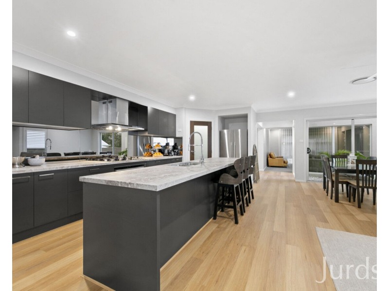 67 Tooze Circuit, North Rothbury NSW 2335