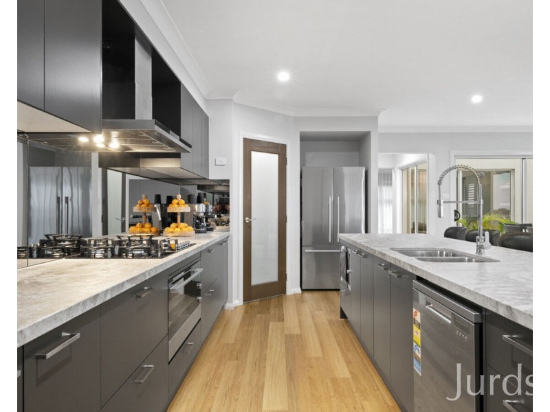 67 Tooze Circuit, North Rothbury NSW 2335