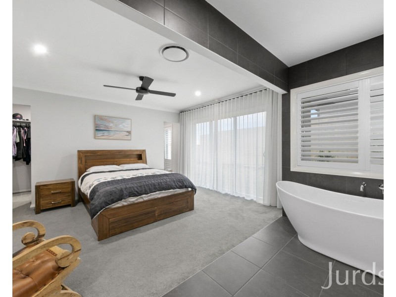 67 Tooze Circuit, North Rothbury NSW 2335