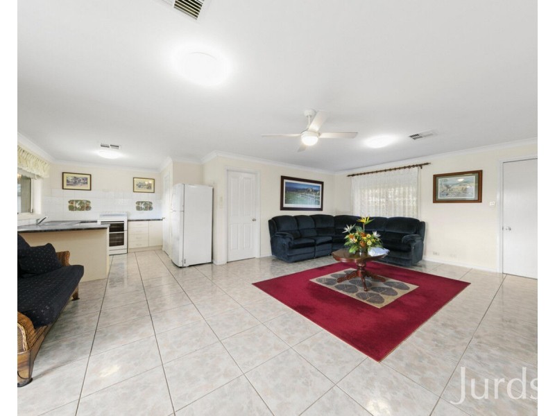 6 Sixth Avenue, Millfield NSW 2325