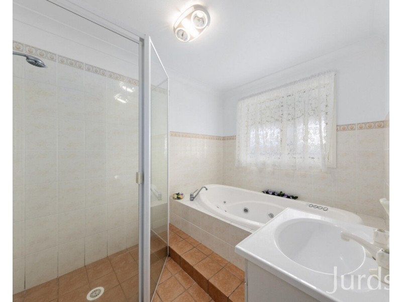 6 Sixth Avenue, Millfield NSW 2325