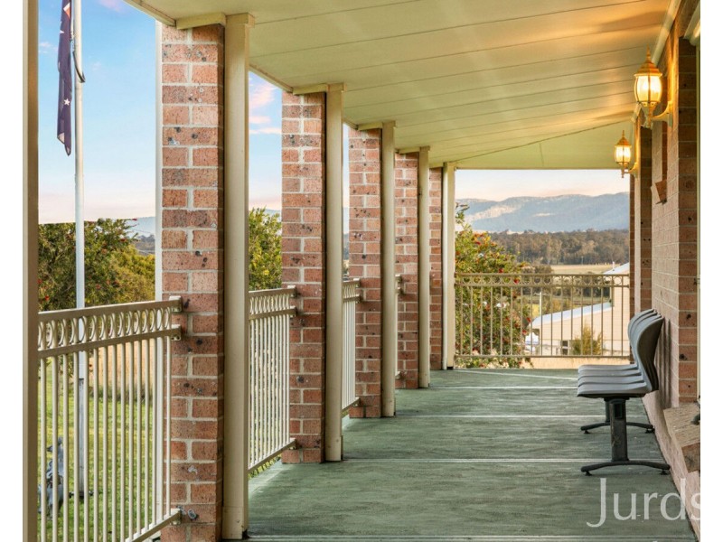 6 Sixth Avenue, Millfield NSW 2325