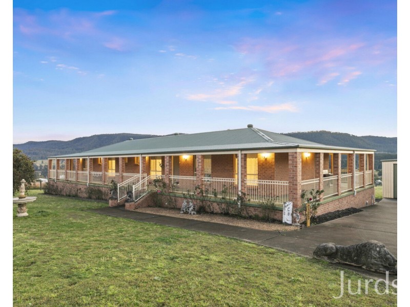 6 Sixth Avenue, Millfield NSW 2325