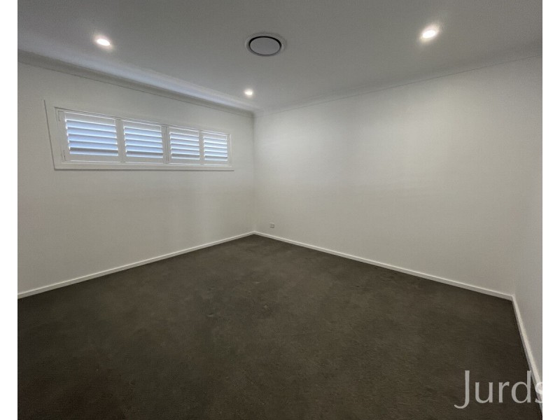 18 Peachy Avenue, North Rothbury NSW 2335