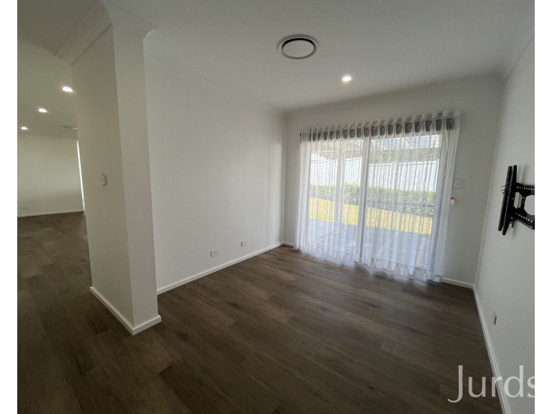 18 Peachy Avenue, North Rothbury NSW 2335