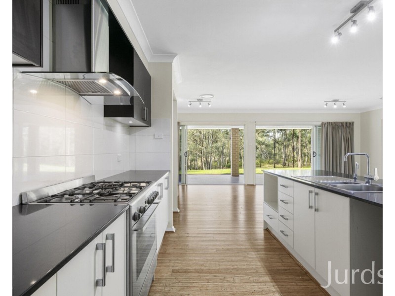 26 The Ballabourneen, Lovedale NSW 2325