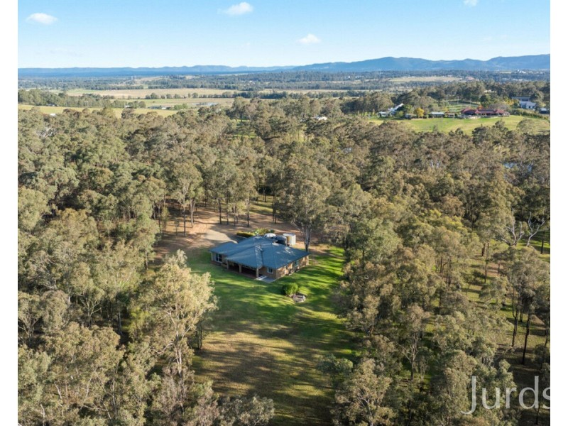 26 The Ballabourneen, Lovedale NSW 2325