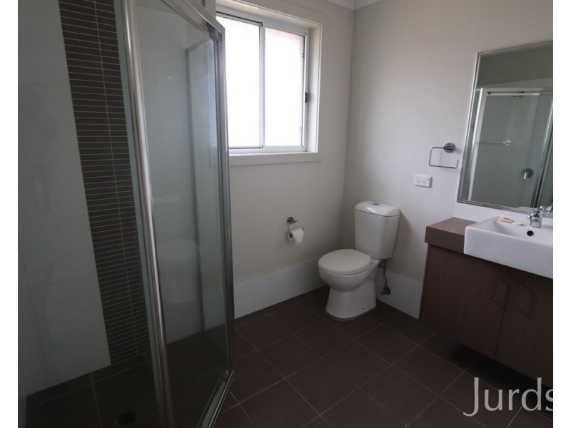 24 Chablis Drive, Cessnock NSW 2325