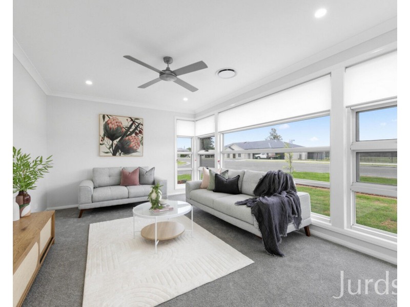 36 Camargo Circuit,, Heddon Greta NSW 2321