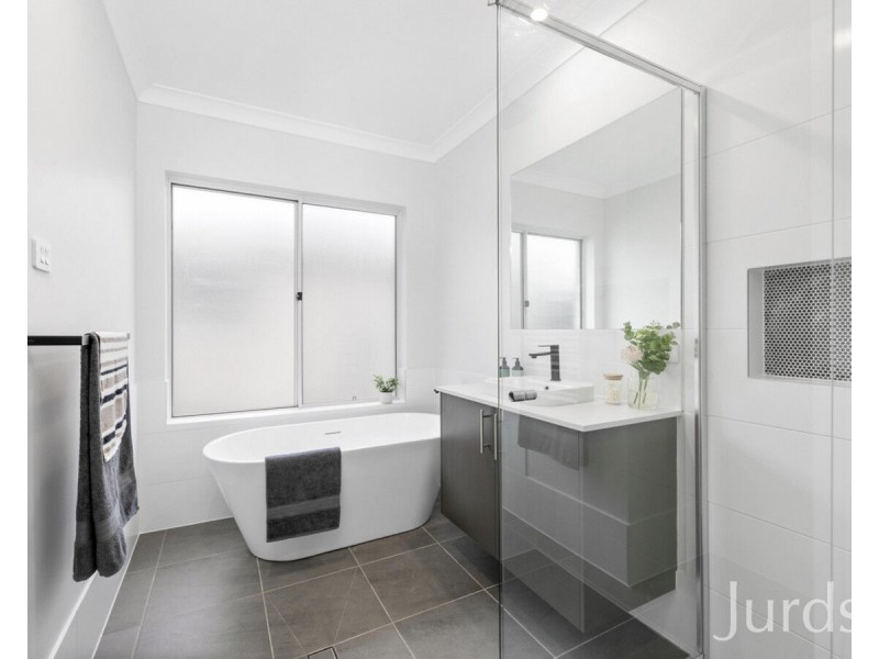 36 Camargo Circuit,, Heddon Greta NSW 2321