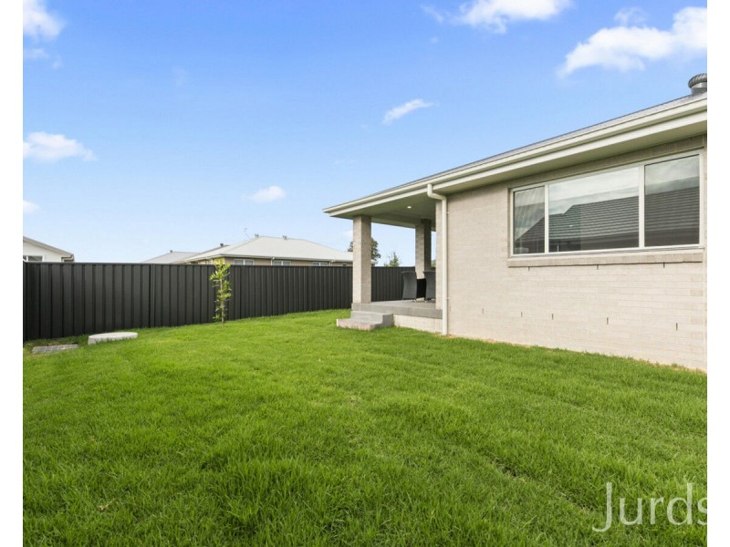 36 Camargo Circuit,, Heddon Greta NSW 2321