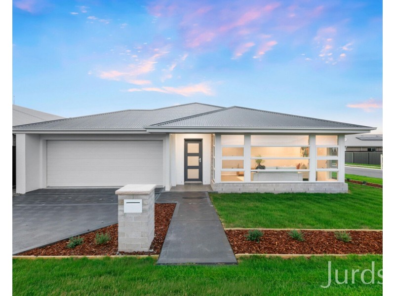 36 Camargo Circuit,, Heddon Greta NSW 2321