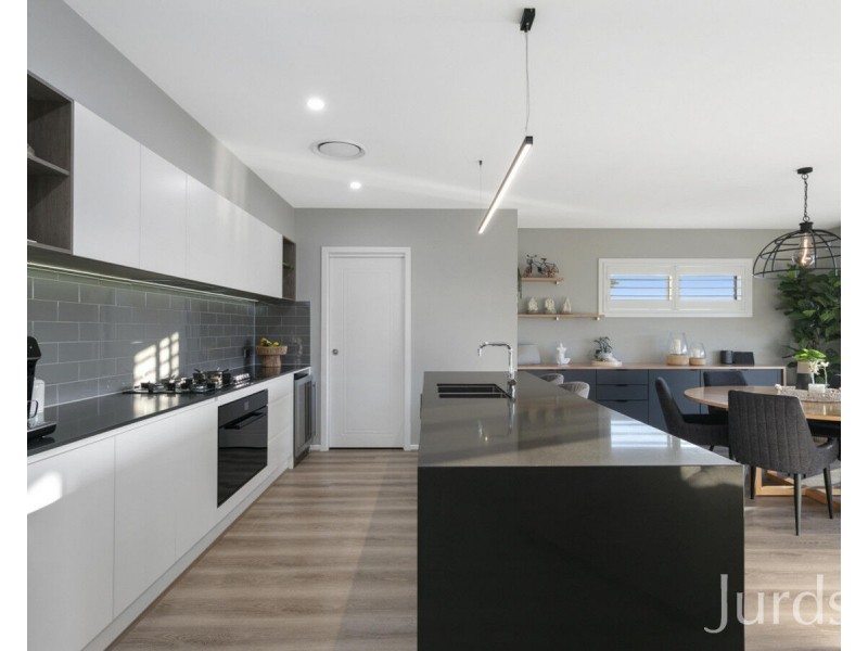 36 Pandanus Circuit, Bolwarra NSW 2320