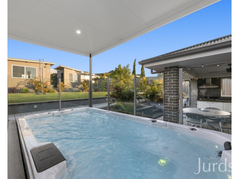 36 Pandanus Circuit, Bolwarra NSW 2320