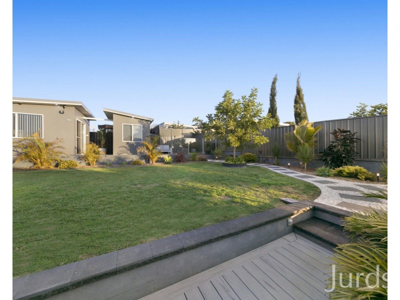 36 Pandanus Circuit, Bolwarra NSW 2320