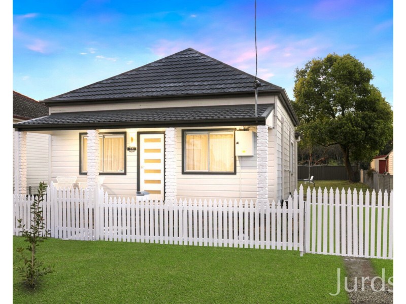 18 William Street, Cessnock NSW 2325