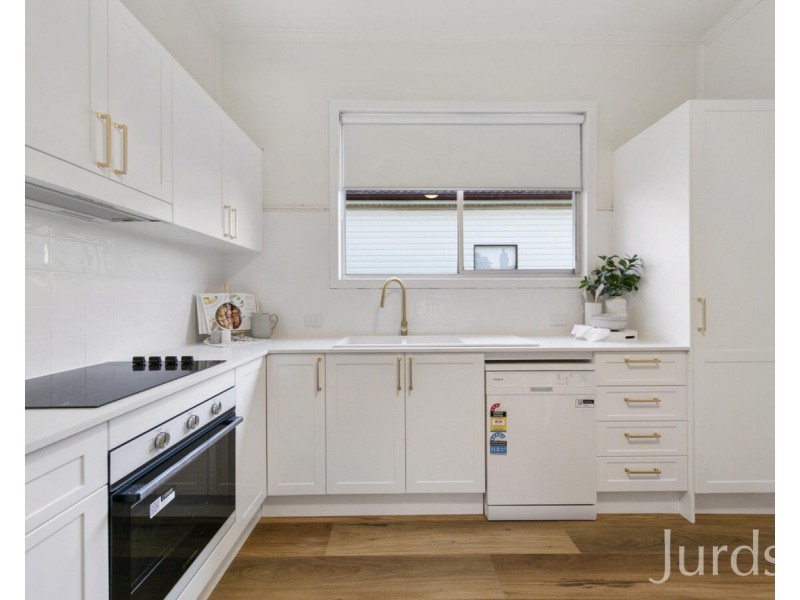 18 William Street, Cessnock NSW 2325