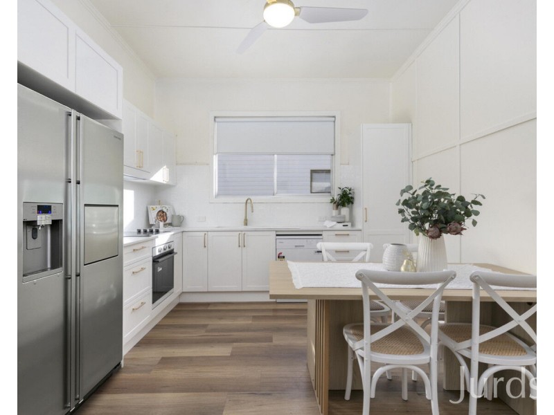 18 William Street, Cessnock NSW 2325