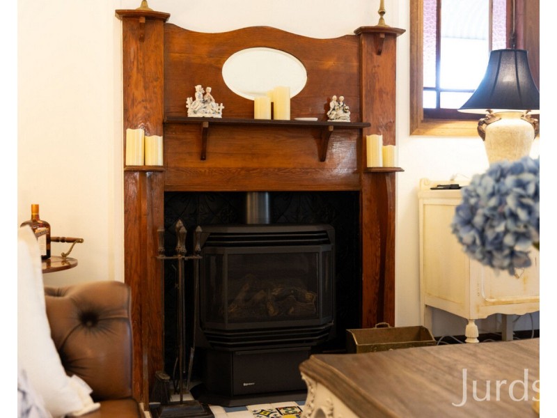 64 Tuckers Lane, North Rothbury NSW 2335