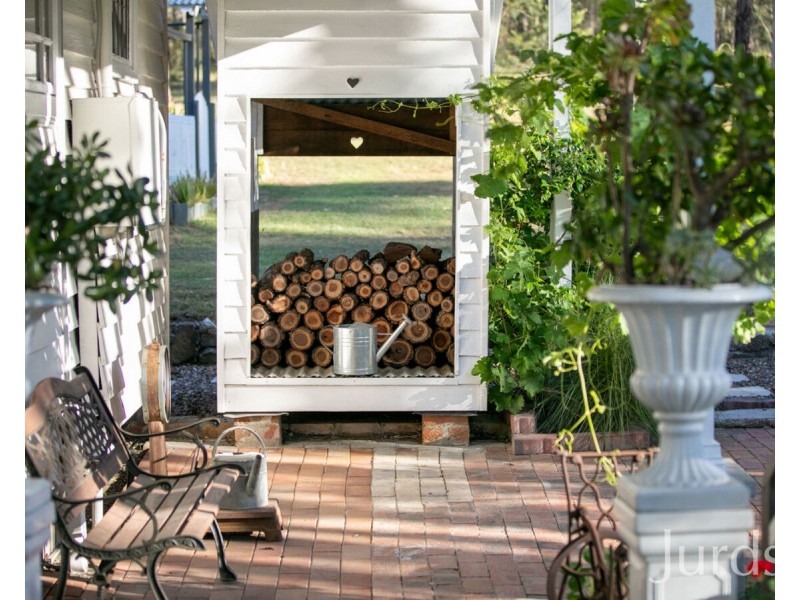 64 Tuckers Lane, North Rothbury NSW 2335