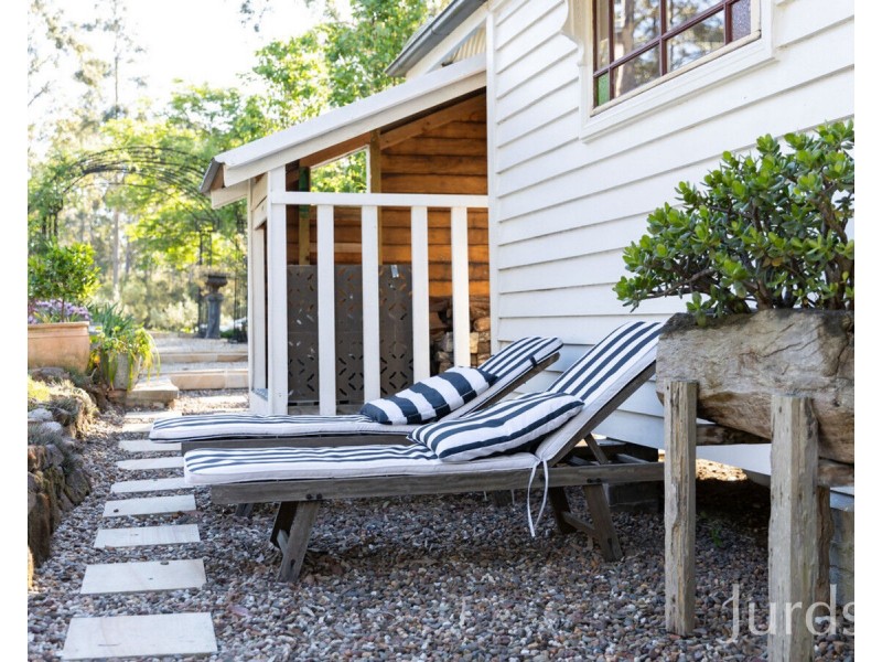 64 Tuckers Lane, North Rothbury NSW 2335