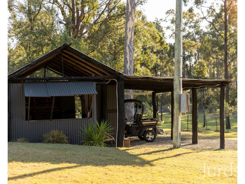 64 Tuckers Lane, North Rothbury NSW 2335