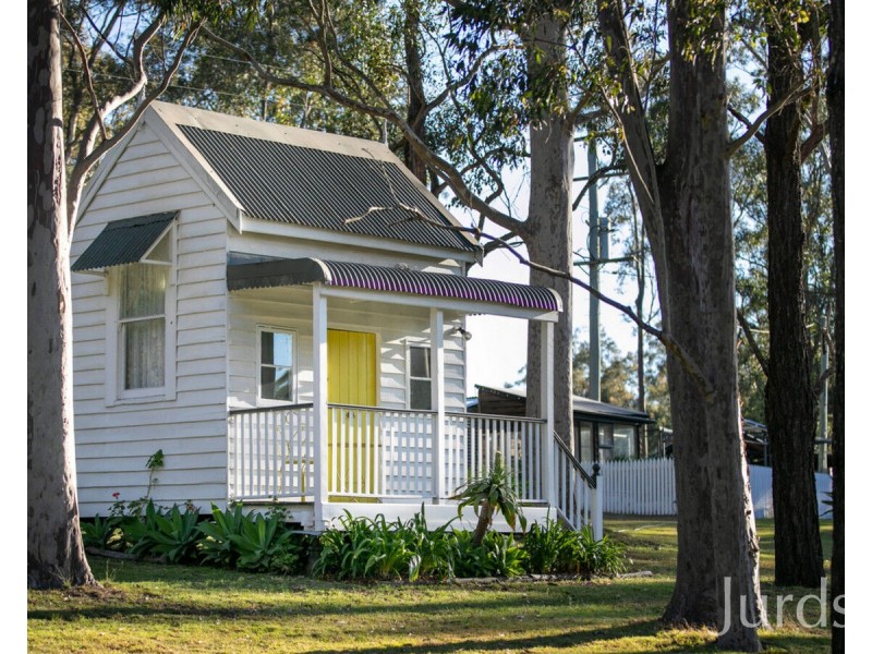 64 Tuckers Lane, North Rothbury NSW 2335