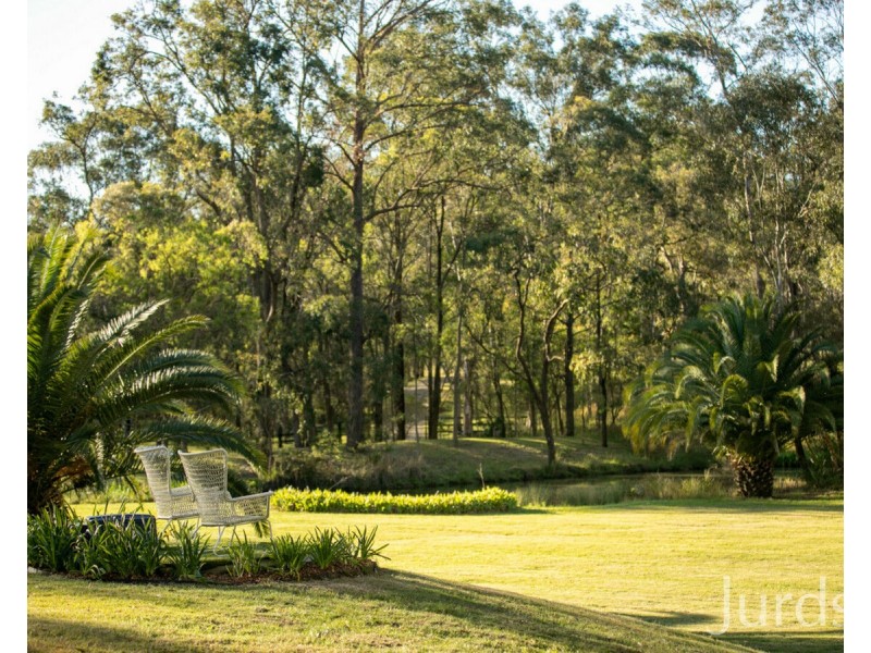 64 Tuckers Lane, North Rothbury NSW 2335