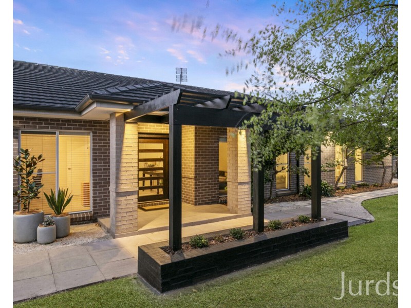 8 Loch Katrine Drive, Lochinvar NSW 2321