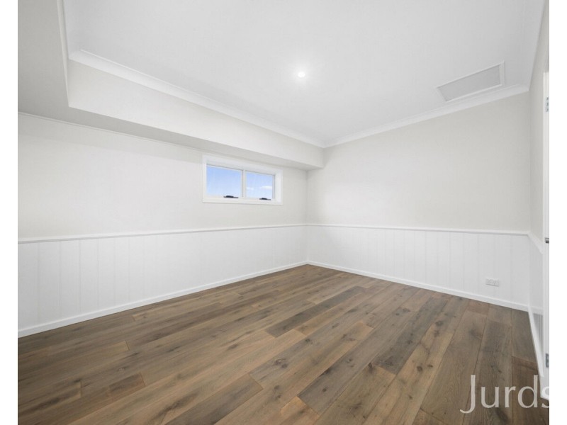 8 Loch Katrine Drive, Lochinvar NSW 2321