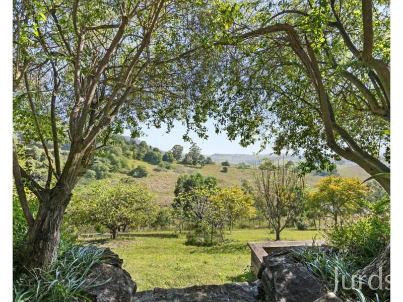 266 Bimbadeen Road, Mount View NSW 2325