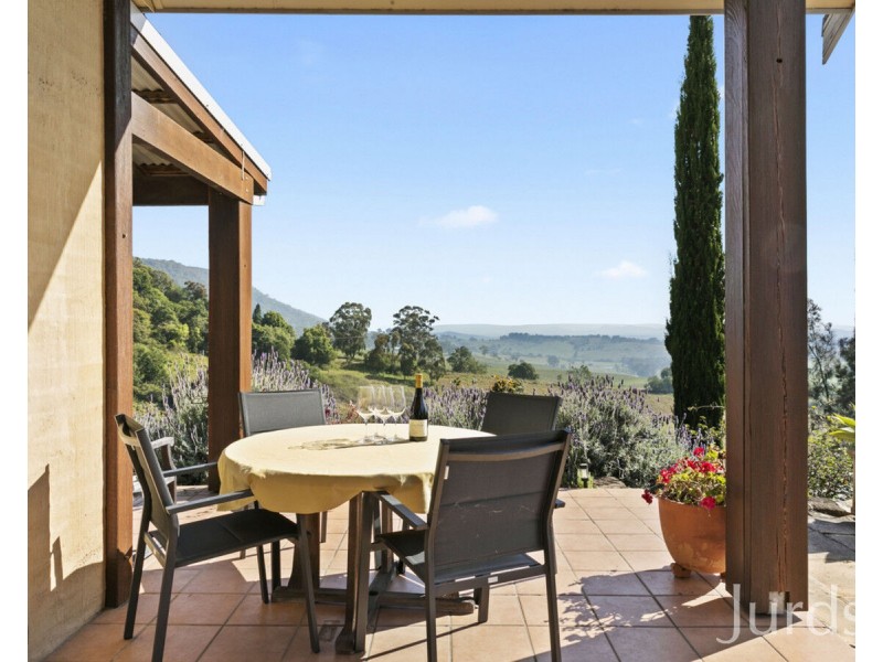 266 Bimbadeen Road, Mount View NSW 2325