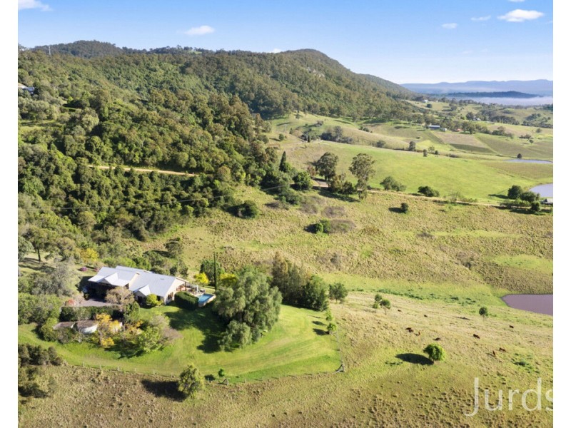266 Bimbadeen Road, Mount View NSW 2325