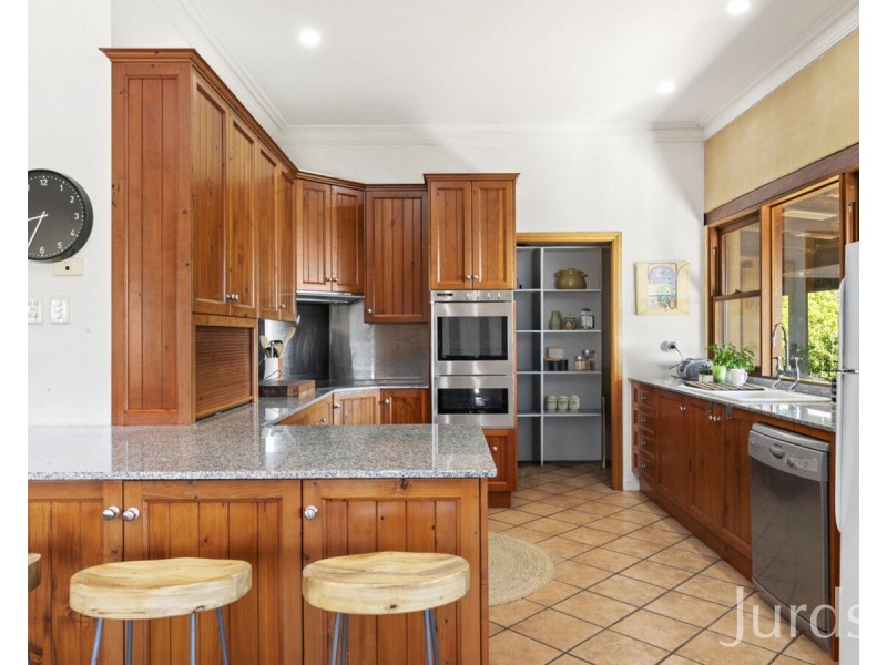 266 Bimbadeen Road, Mount View NSW 2325