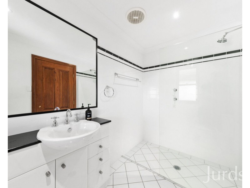 266 Bimbadeen Road, Mount View NSW 2325