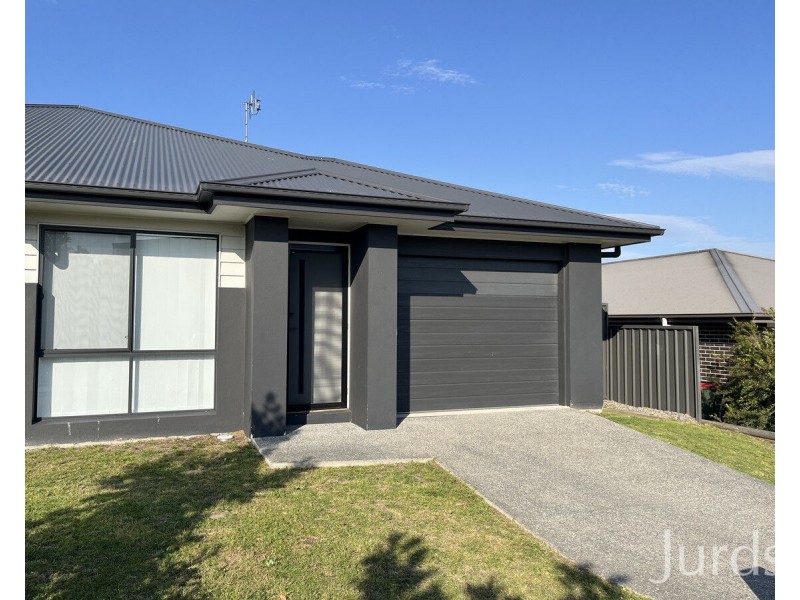 36 Mapplewell Circuit, Farley NSW 2320