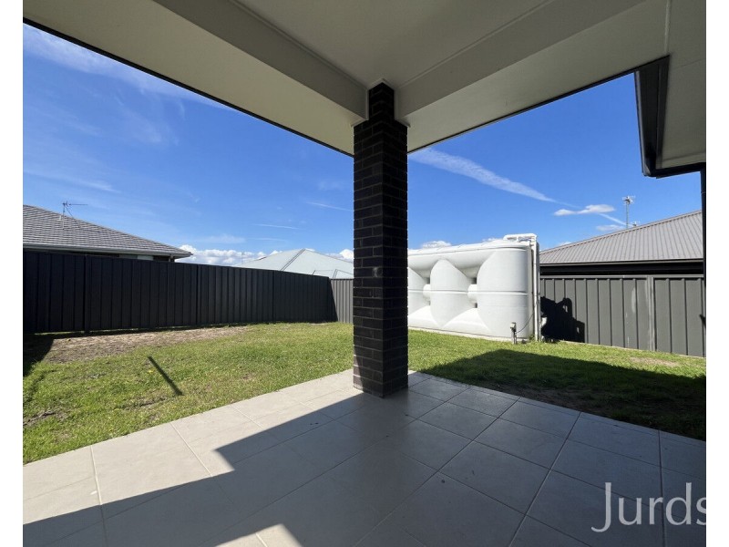36 Mapplewell Circuit, Farley NSW 2320