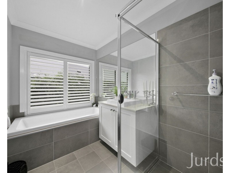 11 Turpentine Close, Pokolbin NSW 2320