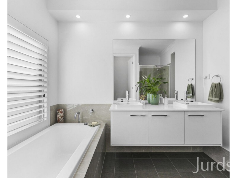 11 Irma Place, Lochinvar NSW 2321