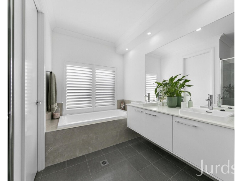 11 Irma Place, Lochinvar NSW 2321