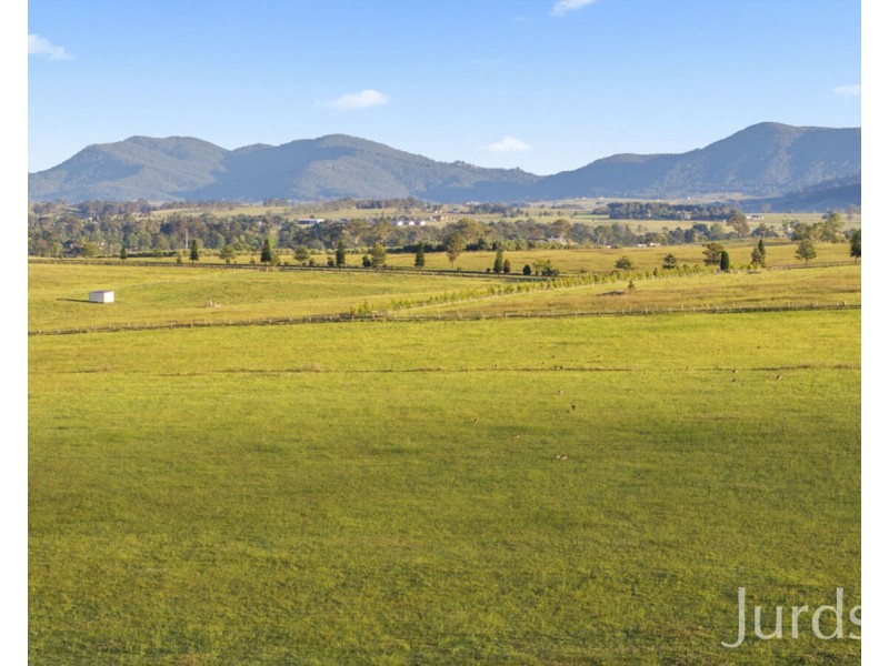 529 Luskintyre Road, Luskintyre NSW 2321