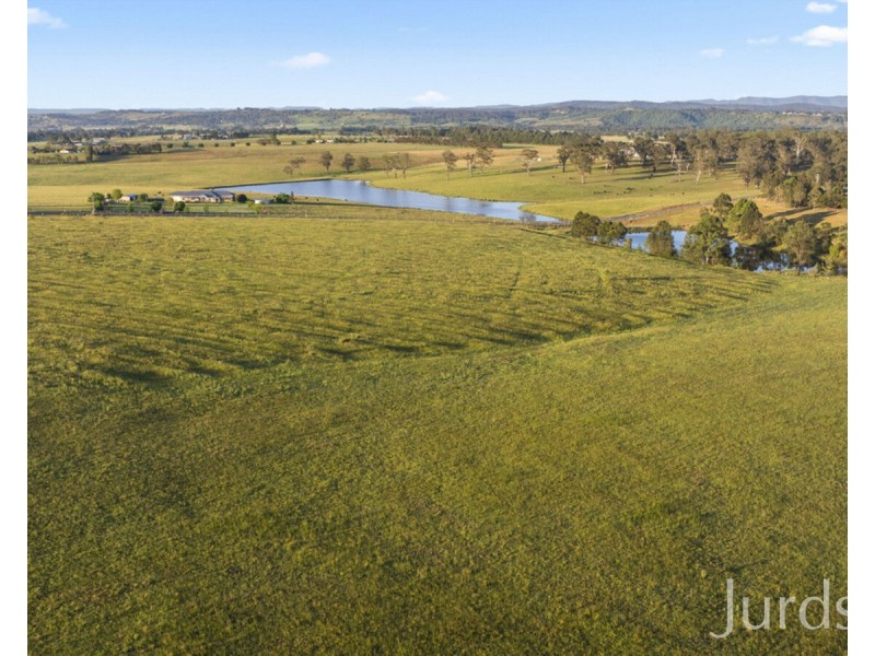 529 Luskintyre Road, Luskintyre NSW 2321