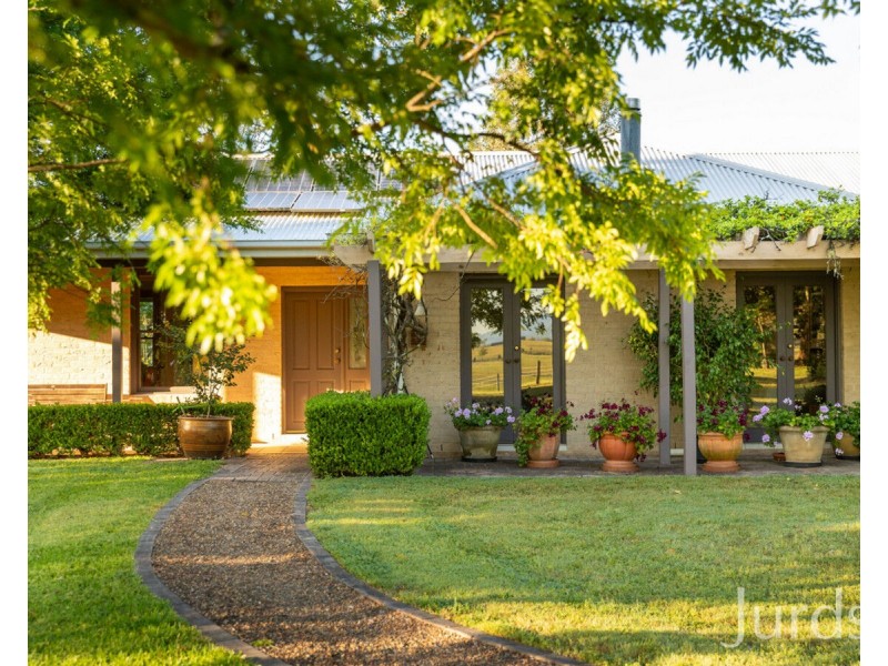 529 Luskintyre Road, Luskintyre NSW 2321