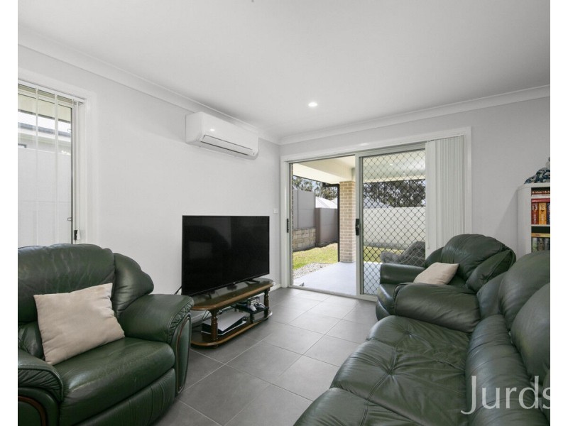 17 Amos Road, North Rothbury NSW 2335