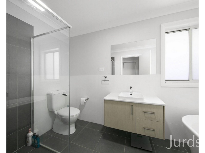 17 Amos Road, North Rothbury NSW 2335