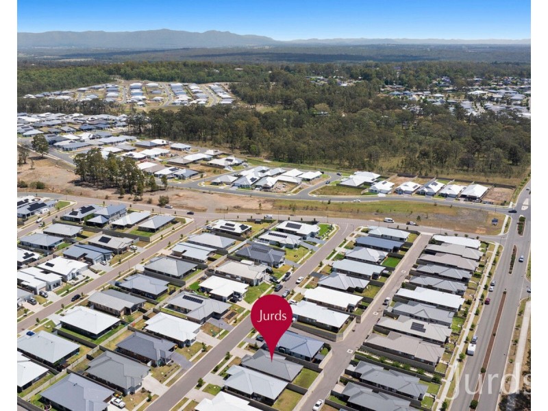 17 Amos Road, North Rothbury NSW 2335