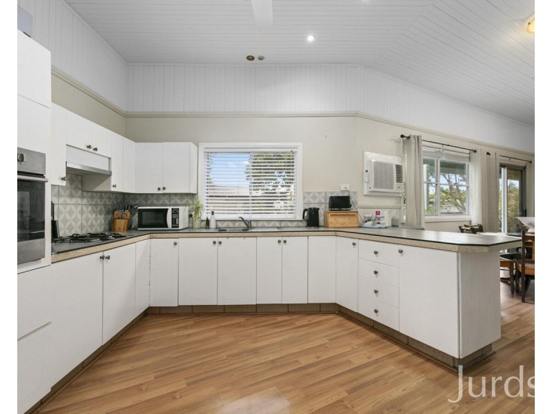 12 Mount View Road, Cessnock NSW 2325