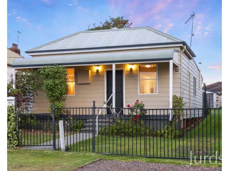 128 Deakin Street, Kurri Kurri NSW 2327